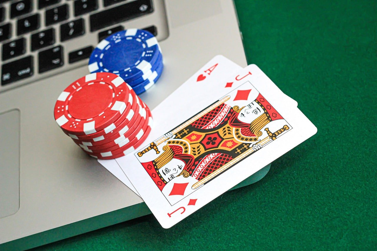 Antarmuka Blueprint Gaming di aplikasi madu 303